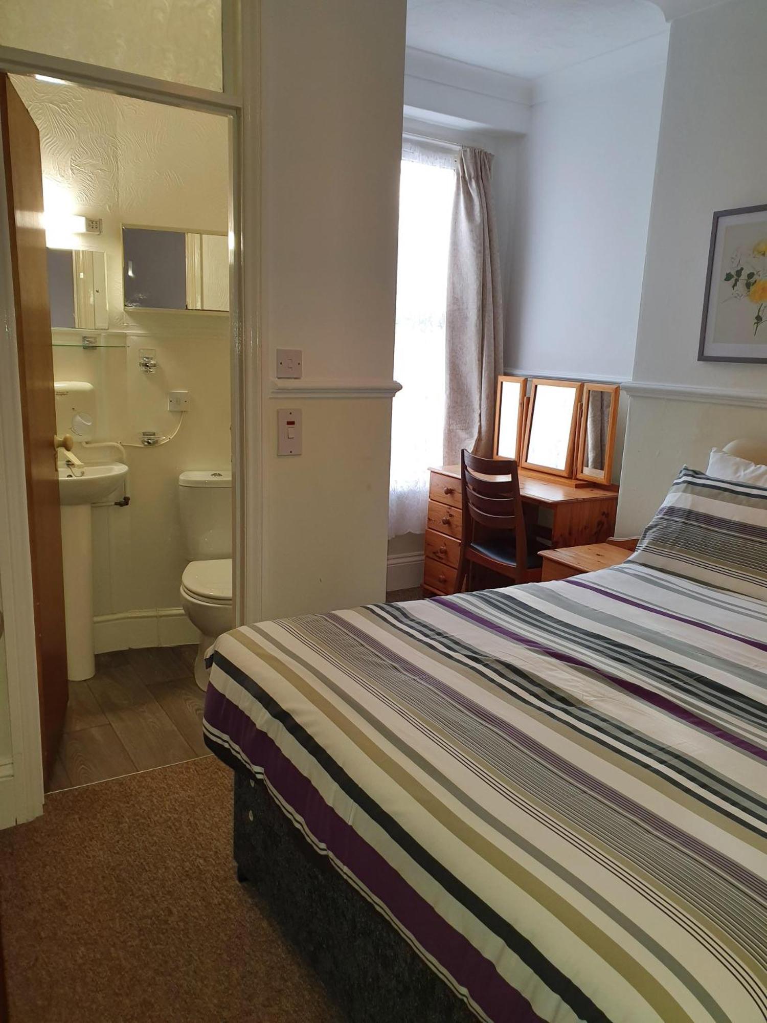 Seaford Lodge Apartments 웨스턴슈퍼매어 객실 사진